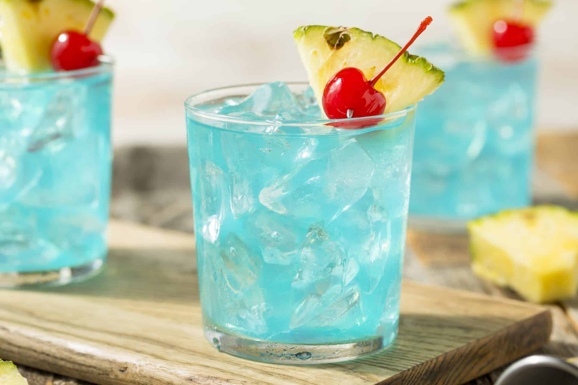 blue-hawaiian-cocktail-recipe