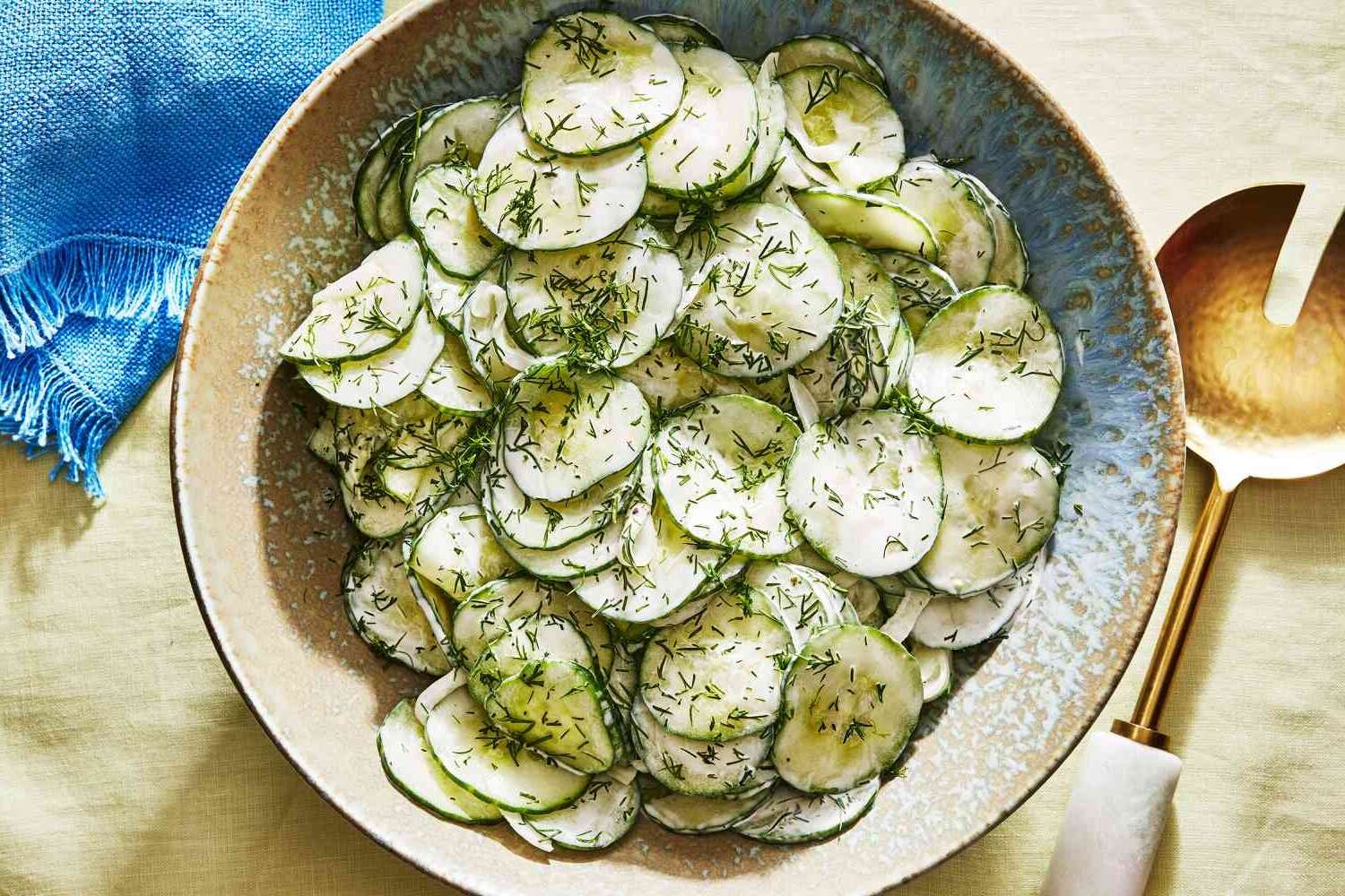 cucumbers-in-sour-cream-recipe