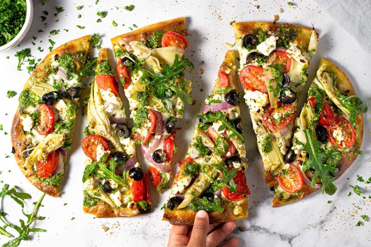 mediterranean-flatbread-pizza-recipe