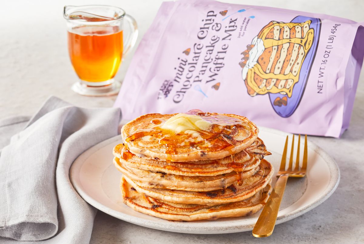 mini-chocolate-chip-pancakes-recipe