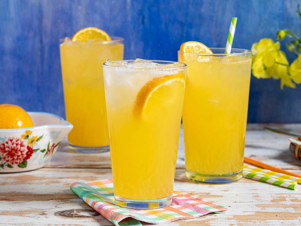 orange-crush-vodka-cocktail-recipe