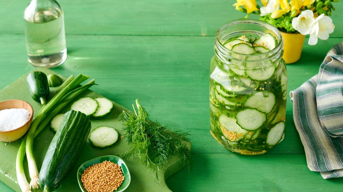 refrigerator-pickles-recipe
