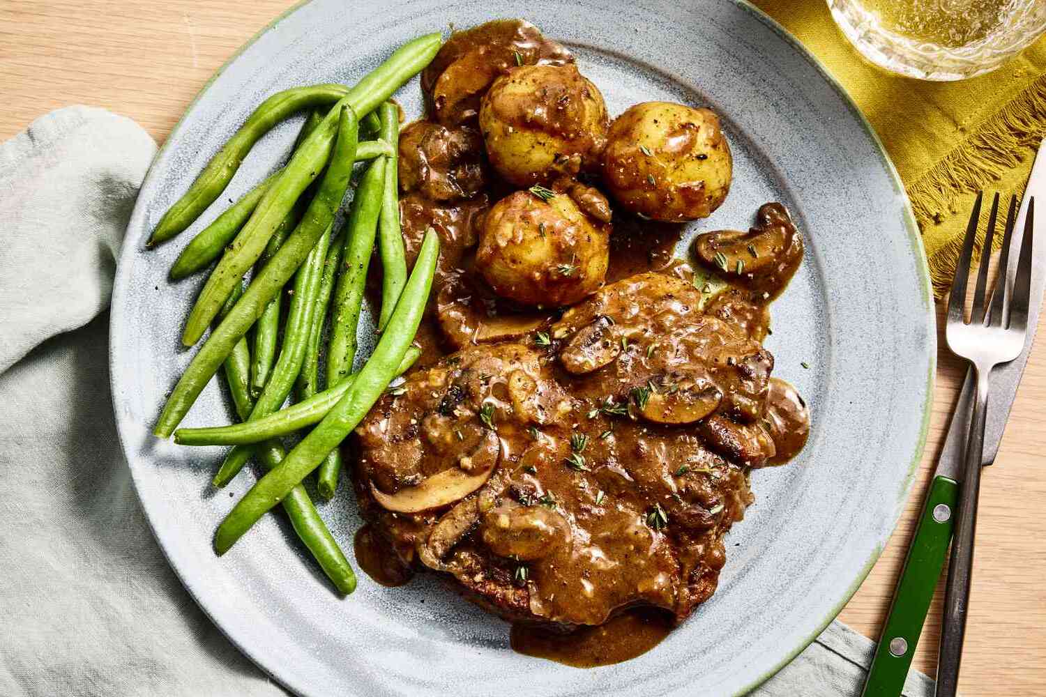 slow-cooker-pork-chops-recipe